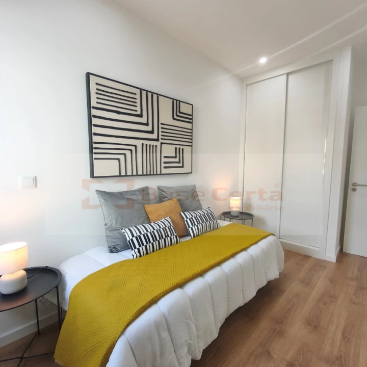 Apartamento T3 para Venda em Benfica Foto 18
