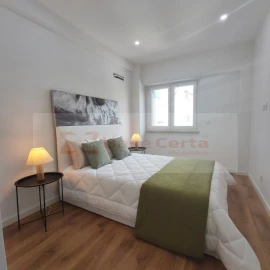 Apartamento T3 para Venda em Benfica