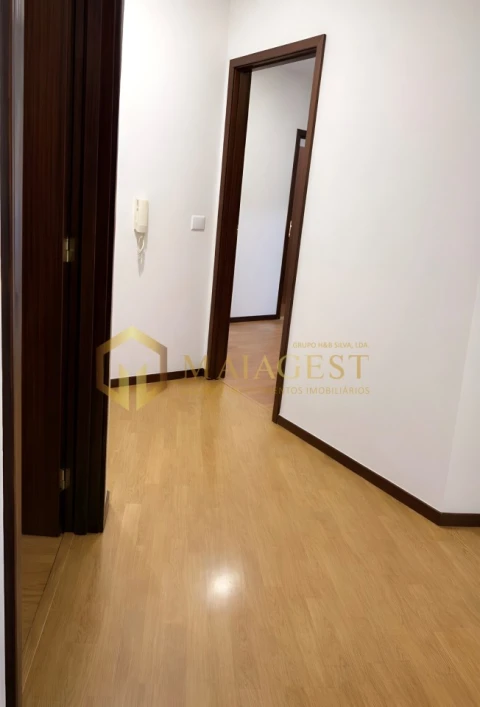 Apartamento T2 para Venda em Valongo