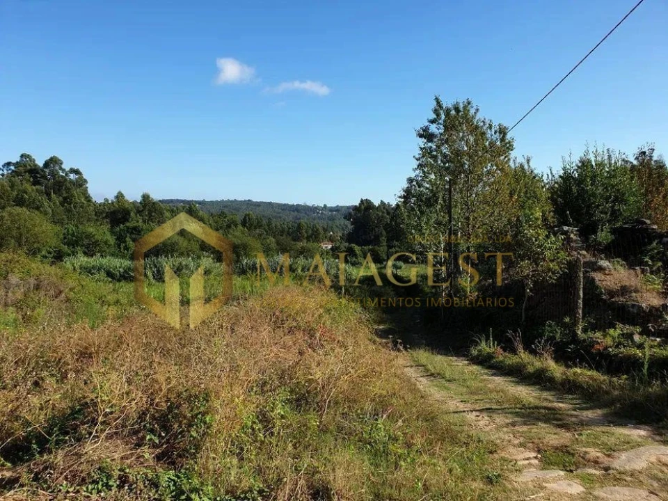 Terreno para Venda em Santa Maria da Feira, Travanca, Sanfins e Espargo Foto 1
