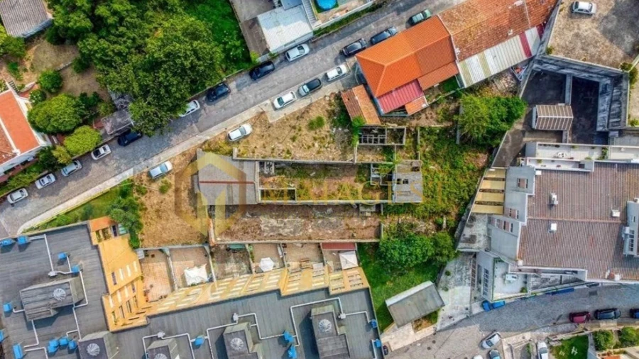 Terreno para Venda em Gondomar (São Cosme), Valbom e Jovim
