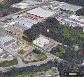 Terreno para Arrendamento em Cidade da Maia