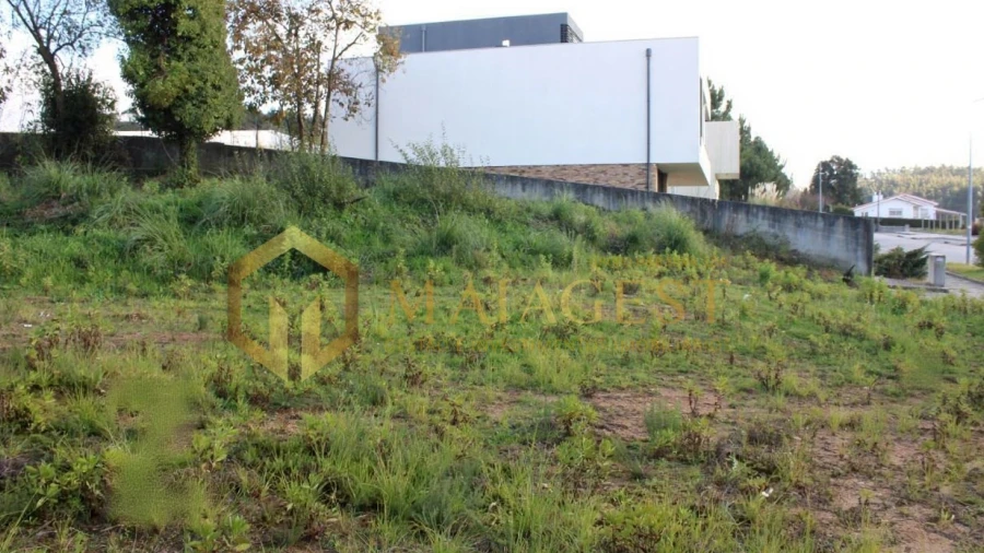 Terreno para Venda em Pedroso e Seixezelo