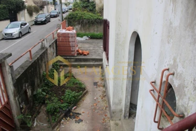 Moradia T6 para Venda em Mafamude e Vilar do Paraíso