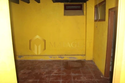 Moradia T6 para Venda em Mafamude e Vilar do Paraíso