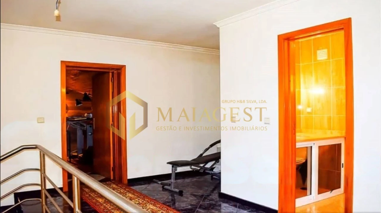 Moradia T3 para Venda em Sandim, Olival, Lever e Crestuma Foto 8