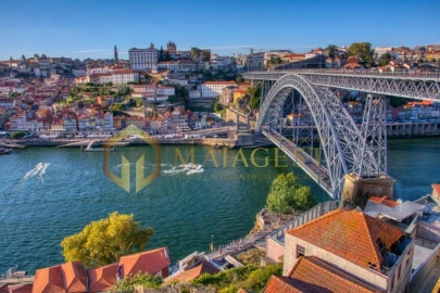 Terreno para Venda em Santa Marinha e São Pedro da Afurada