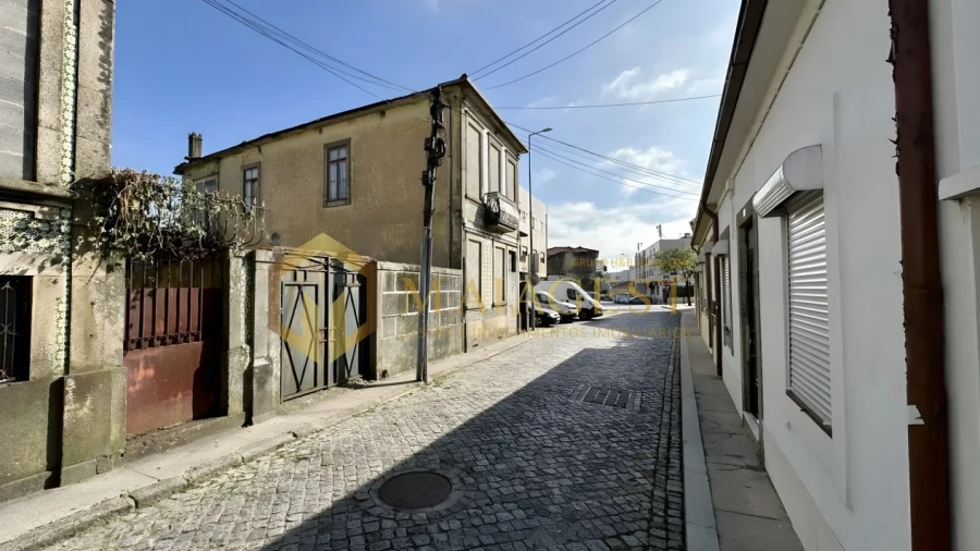 Moradia T4 para Venda em São Mamede de Infesta e Senhora da Hora