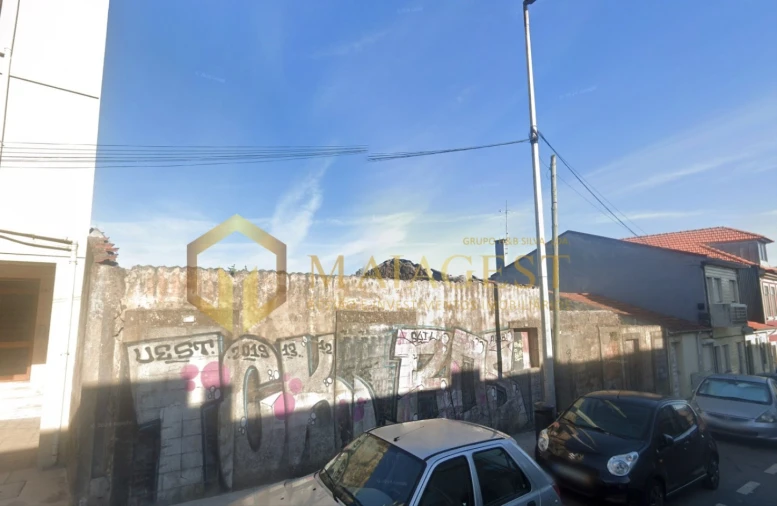 Terreno para Venda em São Mamede de Infesta e Senhora da Hora Foto 2