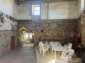 Moradia T4 para Venda em Perafita, Lavra e Santa Cruz do Bispo