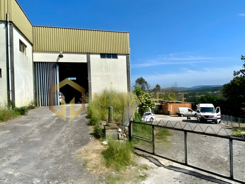 Armazém para Venda em Ermesinde Foto 3
