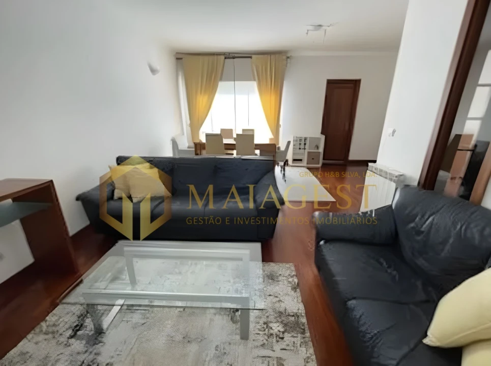 Apartamento T3 para Arrendamento em Cedofeita, Santo Ildefonso, Sé, Miragaia, São Nicolau e Vitória Foto 1