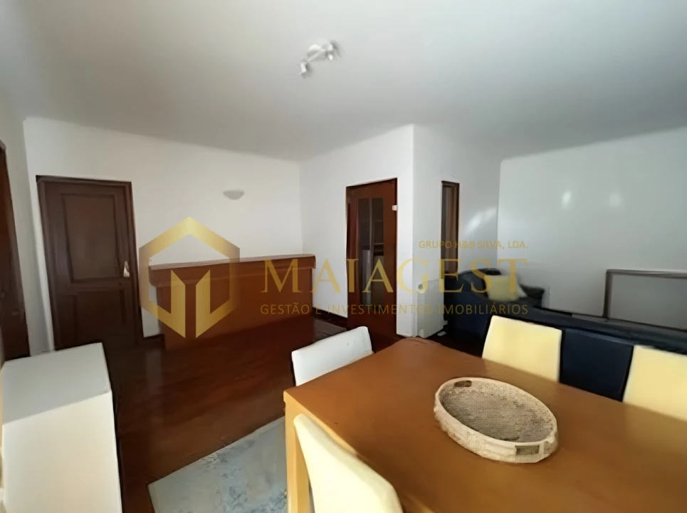Apartamento T3 para Arrendamento em Cedofeita, Santo Ildefonso, Sé, Miragaia, São Nicolau e Vitória Foto 5