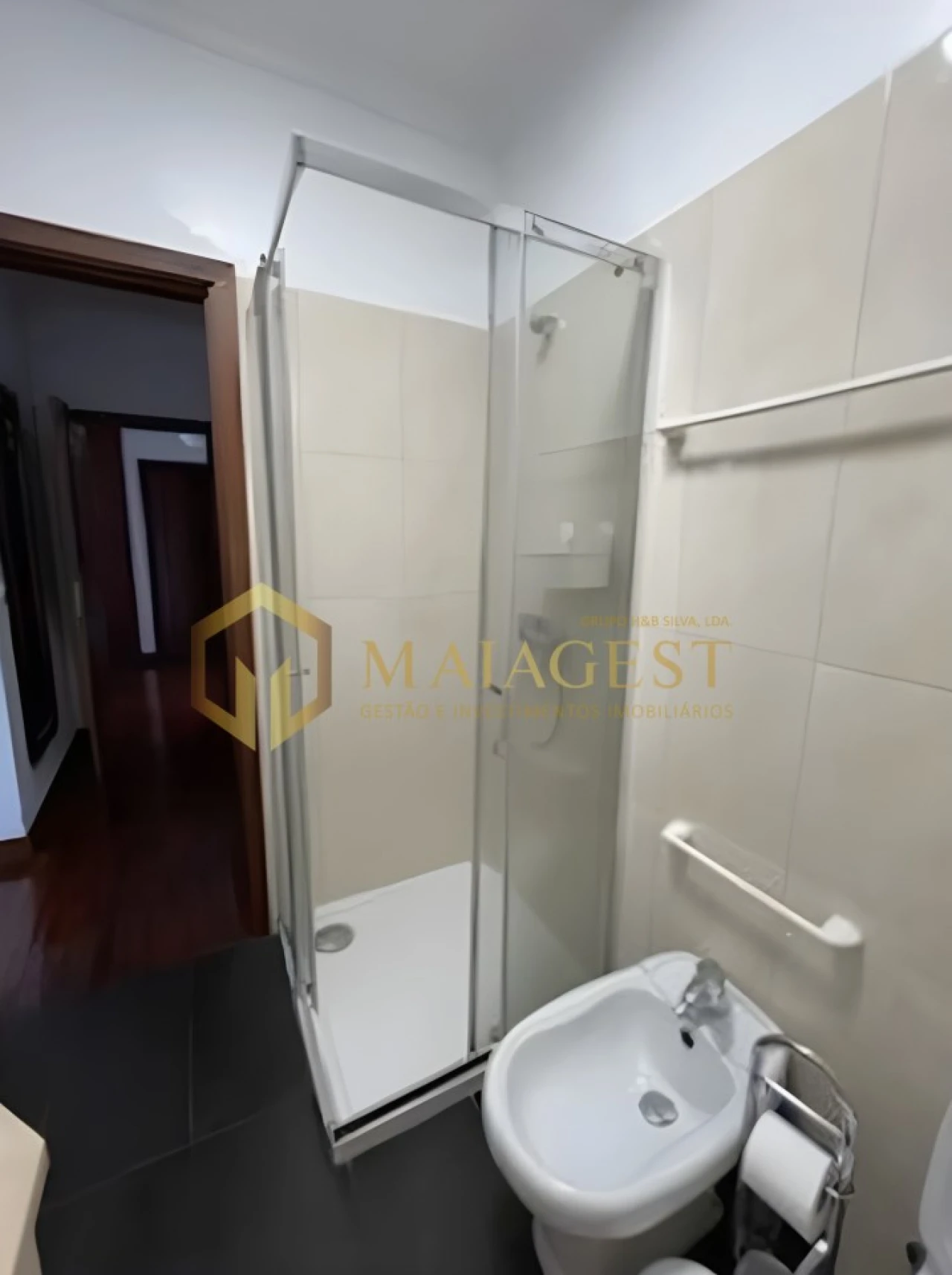 Apartamento T3 para Arrendamento em Cedofeita, Santo Ildefonso, Sé, Miragaia, São Nicolau e Vitória Foto 12