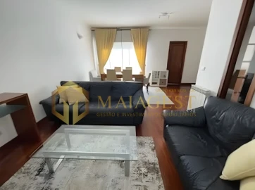 Apartamento T3 para Arrendamento em Cedofeita, Santo Ildefonso, Sé, Miragaia, São Nicolau e Vitória