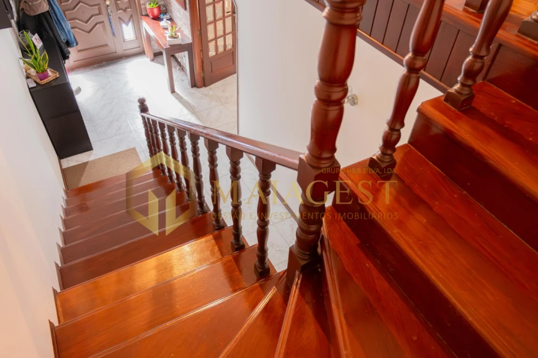 Moradia T3 para Venda em Campo e Sobrado Foto 10
