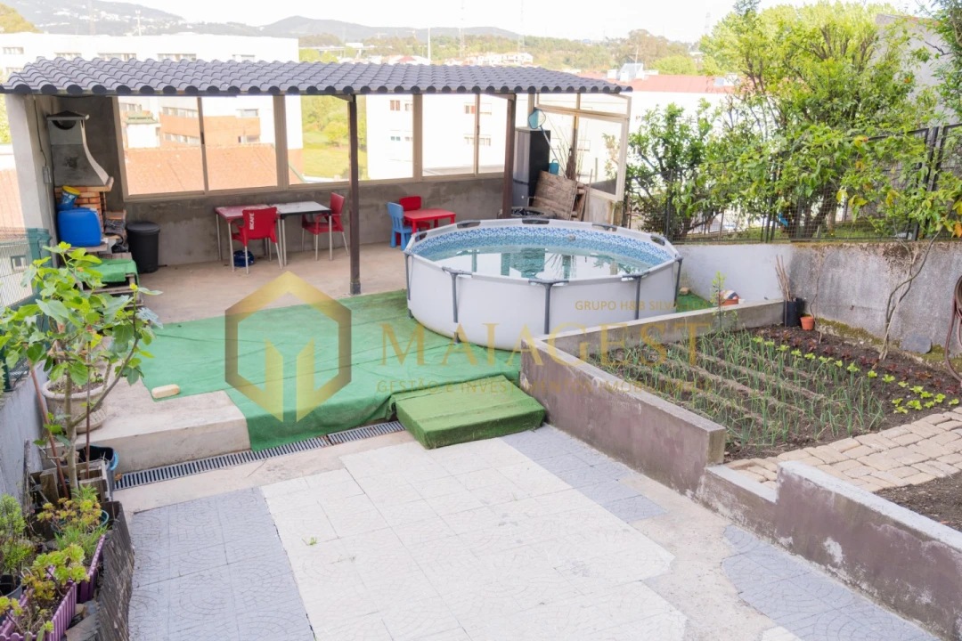 Moradia T3 para Venda em Campo e Sobrado Foto 38