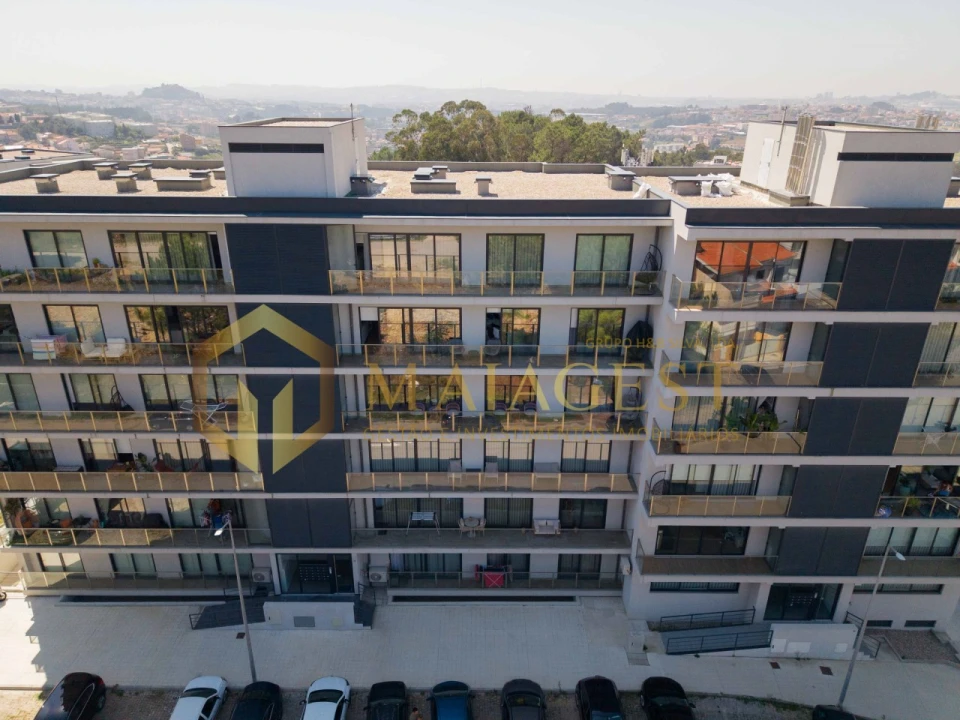 Apartamento T2 para Venda em Fânzeres e São Pedro da Cova Foto 13
