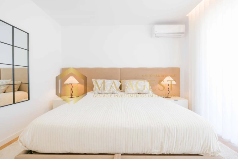 Apartamento T2 para Venda em Fânzeres e São Pedro da Cova Foto 5