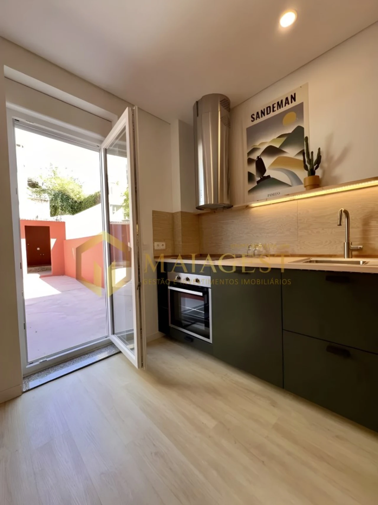 Apartamento T2 para Arrendamento em Campanhã Foto 10