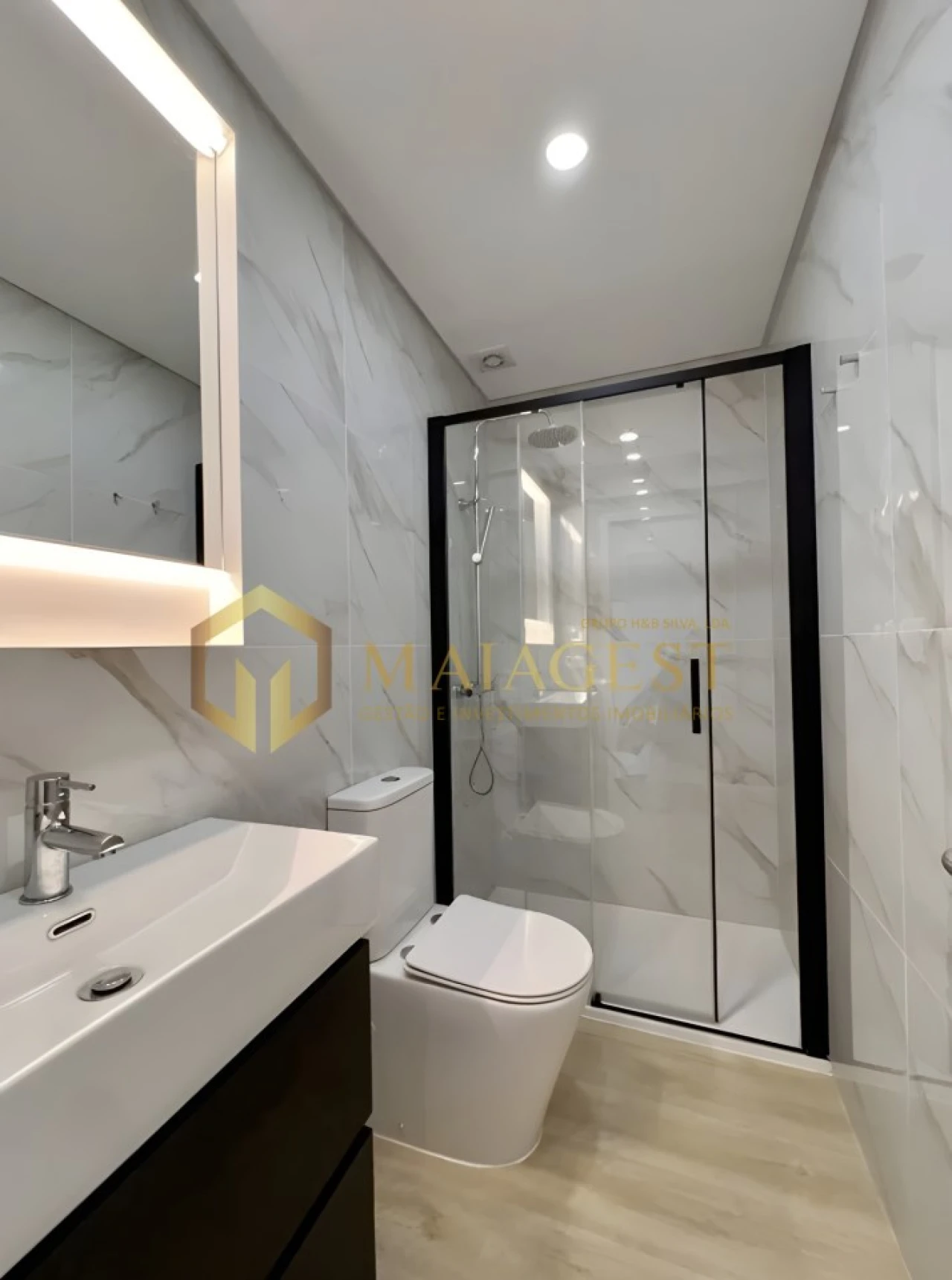 Apartamento T2 para Arrendamento em Campanhã Foto 20