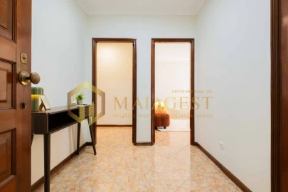 Apartamento T2 para Venda em Fânzeres e São Pedro da Cova