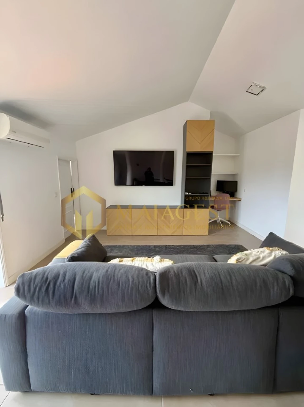 Apartamento T1 para Arrendamento em Lordelo do Ouro e Massarelos Foto 8