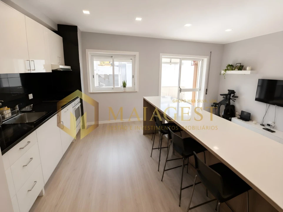 Apartamento T3 para Venda em Paranhos Foto 3