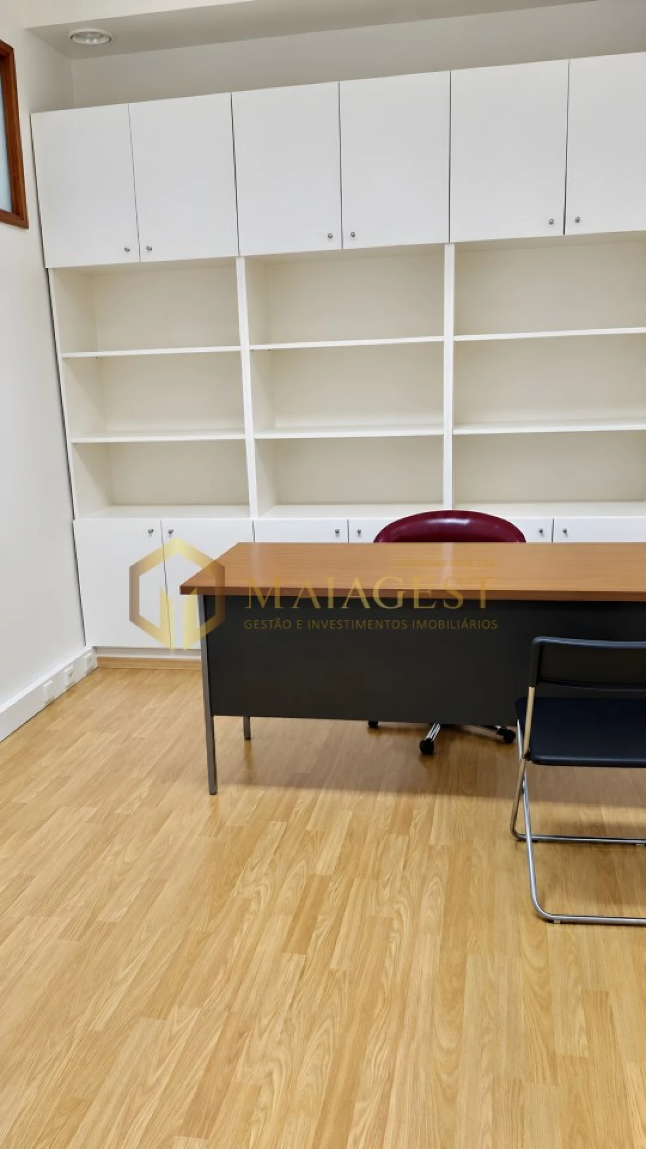 Escritório para Arrendamento em Paranhos Foto 2