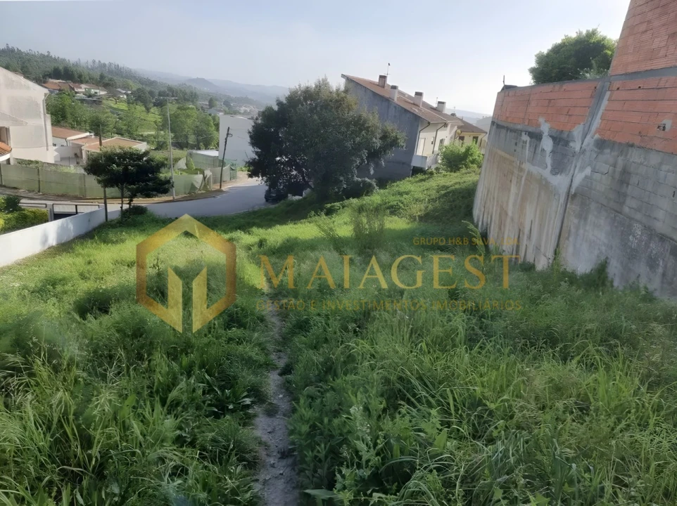 Terreno para Venda em Fânzeres e São Pedro da Cova Foto 5