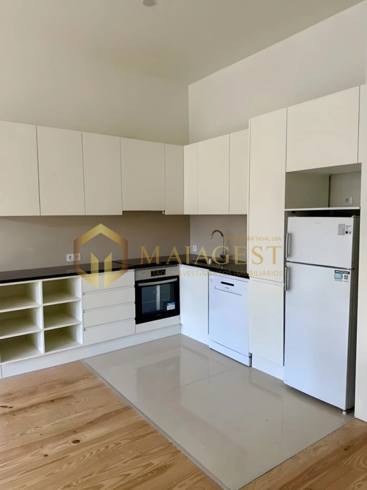 Apartamento para Venda em Cedofeita, Santo Ildefonso, Sé, Miragaia, São Nicolau e Vitória Foto 5
