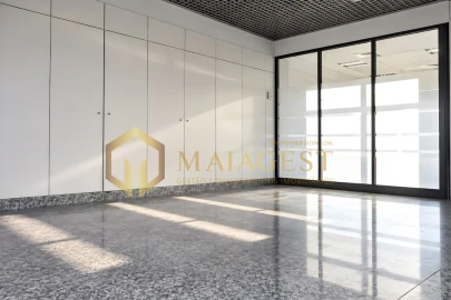 Loja para Arrendamento em Cidade da Maia