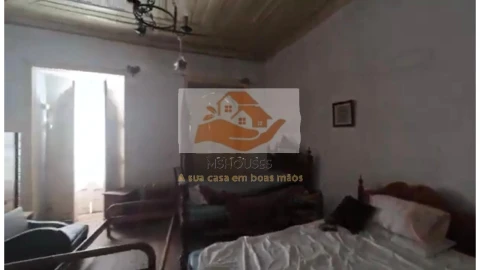 Moradia T10 para Venda em Messejana