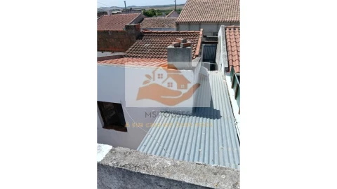 Moradia T3 para Venda em São João de Negrilhos