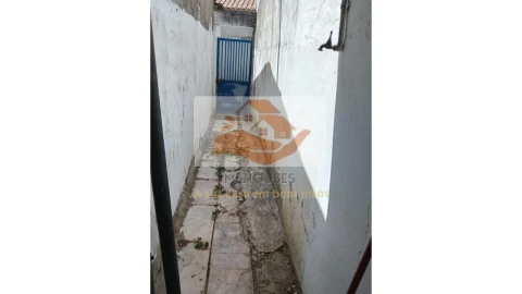 Moradia T3 para Venda em São João de Negrilhos