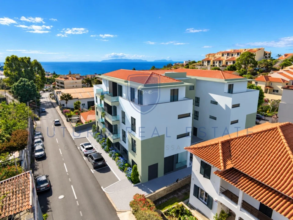 Apartamento T1 para Venda em Caniço Foto 21