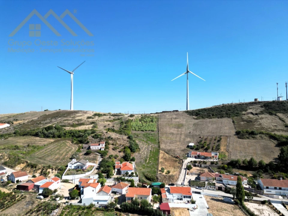 Moradia T3 para Venda em Santa Maria, São Pedro e Matacães Foto 7