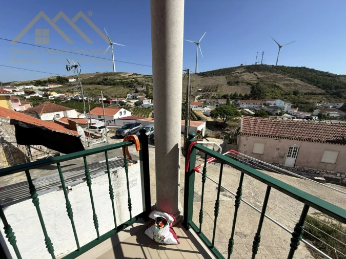 Moradia T3 para Venda em Santa Maria, São Pedro e Matacães Foto 25