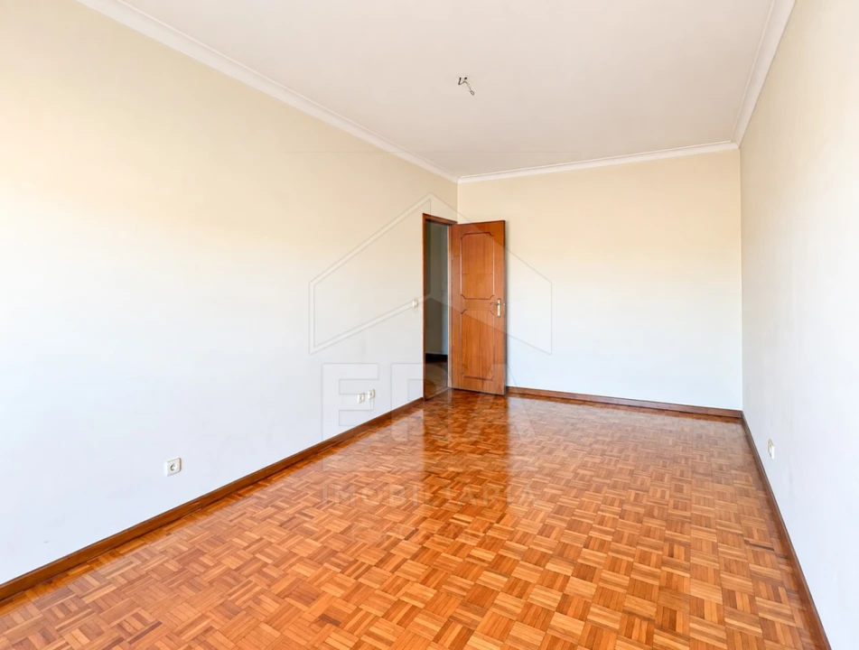 Apartamento T3 para Venda em Santa Maria Maior e Monserrate e Meadela Foto 7