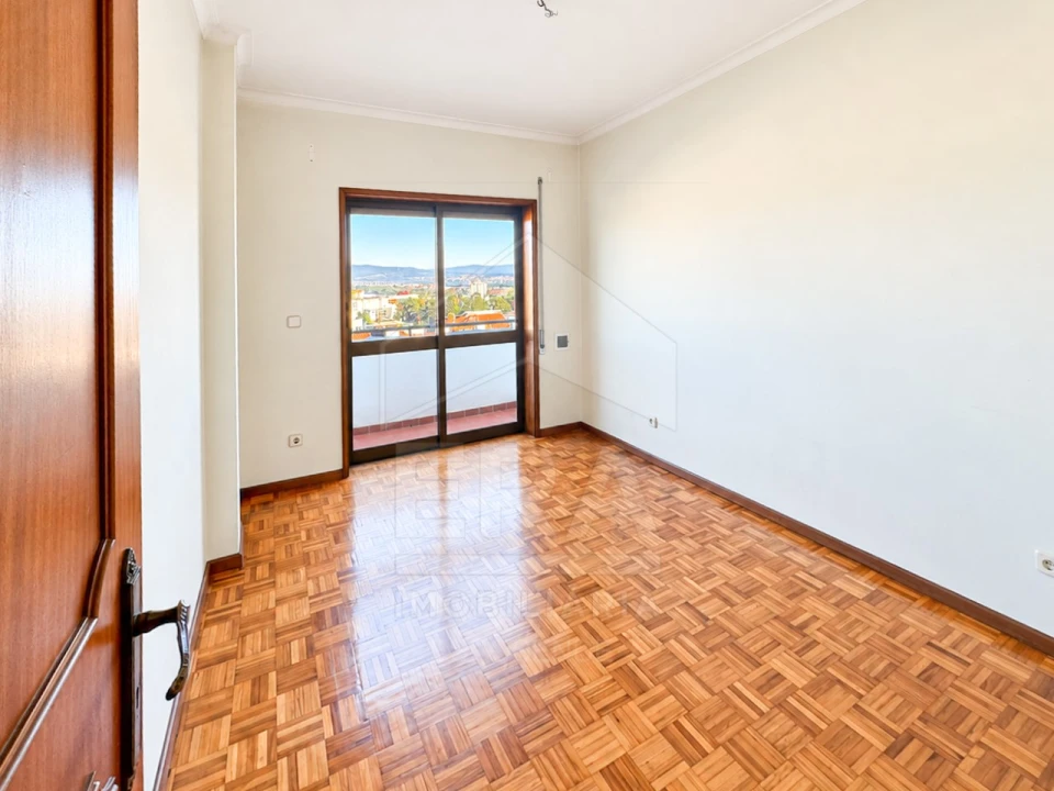 Apartamento T3 para Venda em Santa Maria Maior e Monserrate e Meadela Foto 11