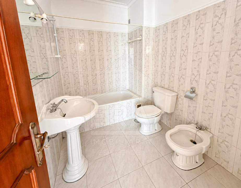 Apartamento T3 para Venda em Santa Maria Maior e Monserrate e Meadela Foto 13