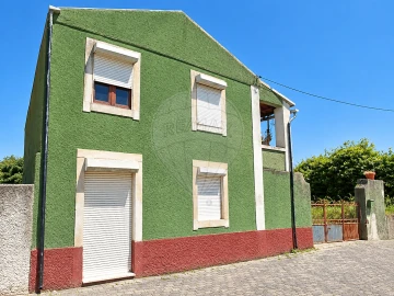 Moradia T4 para Venda em Avelãs de Caminho