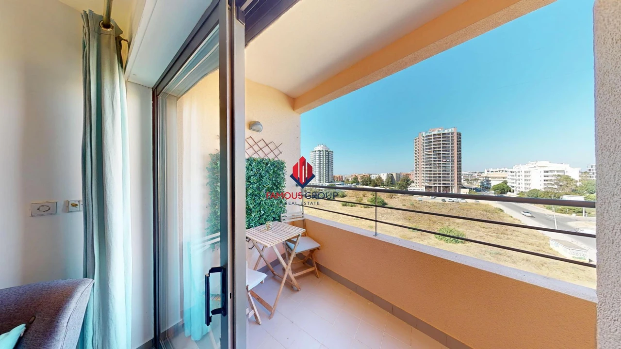 Apartamento para Venda em Portimão Foto 1