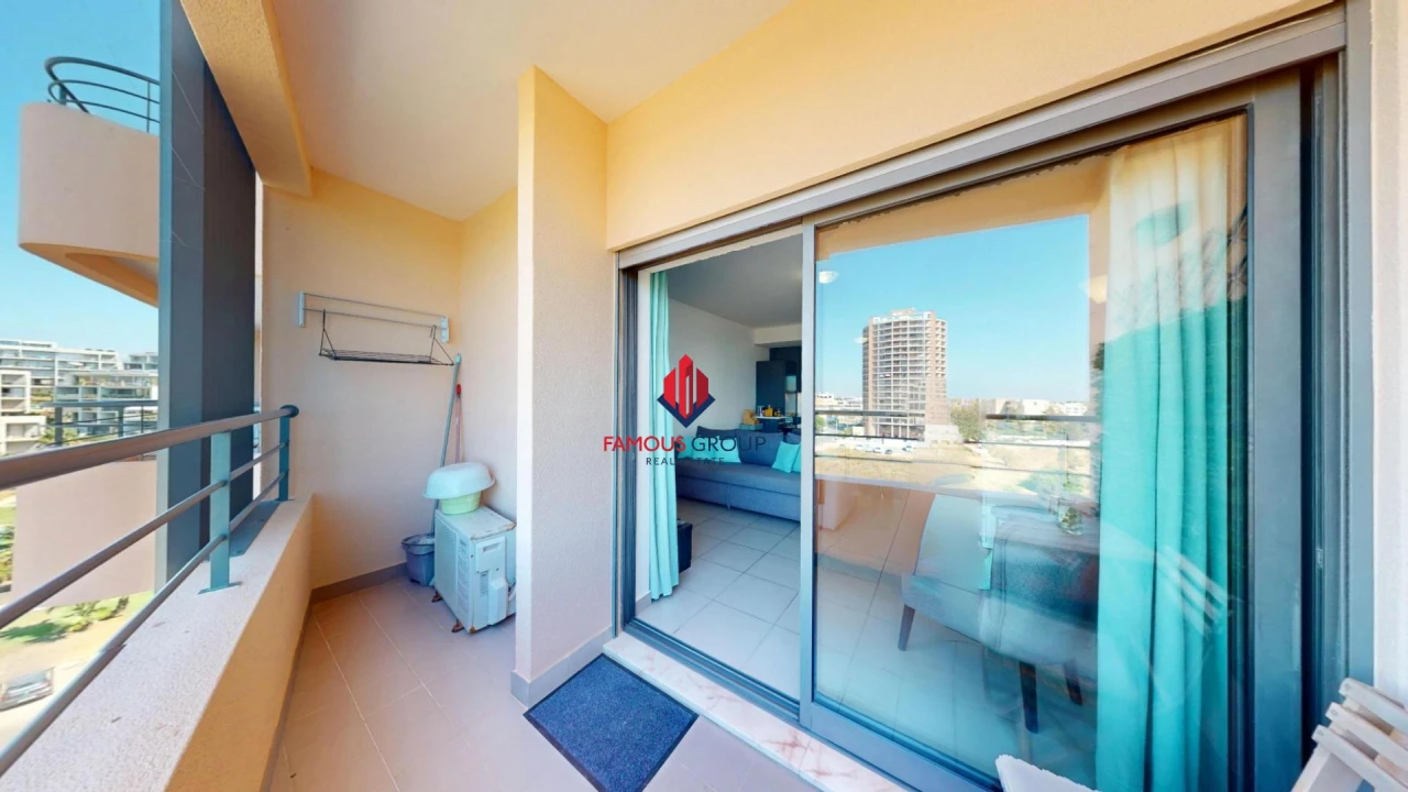 Apartamento para Venda em Portimão Foto 10
