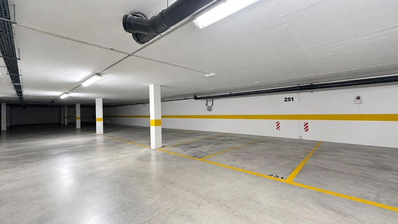 Apartamento para Venda em Portimão Foto 43