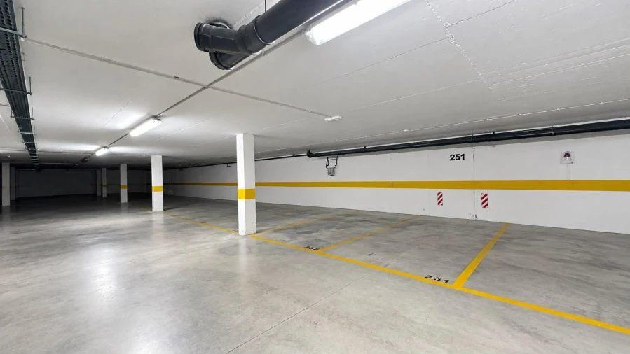 Apartamento para Venda em Portimão Foto 43