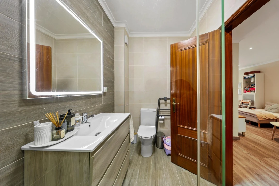 Apartamento T3 para Venda em Olhão Foto 25