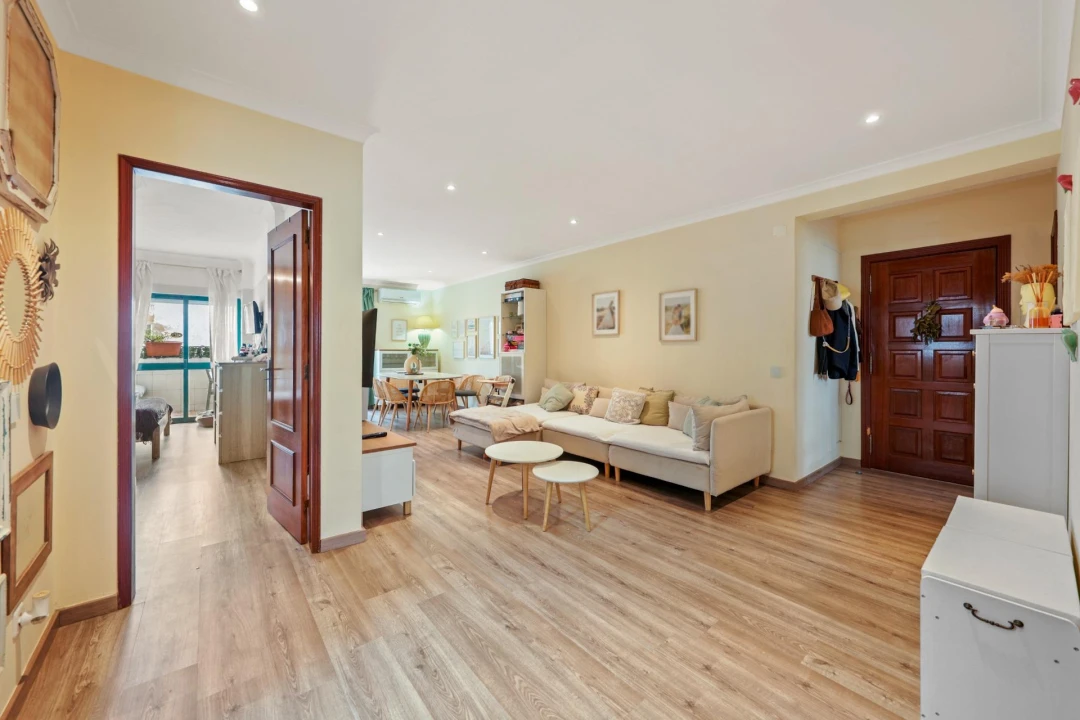 Apartamento T3 para Venda em Olhão Foto 31