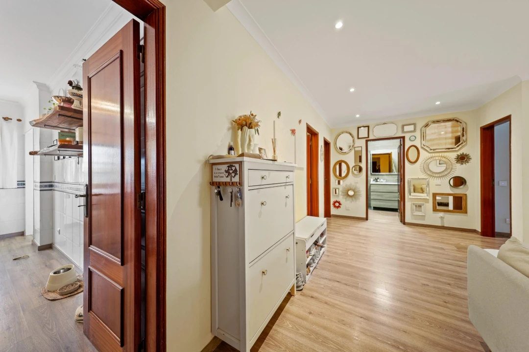 Apartamento T3 para Venda em Olhão Foto 4