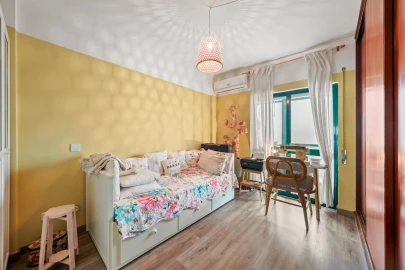Apartamento T3 para Venda em Olhão